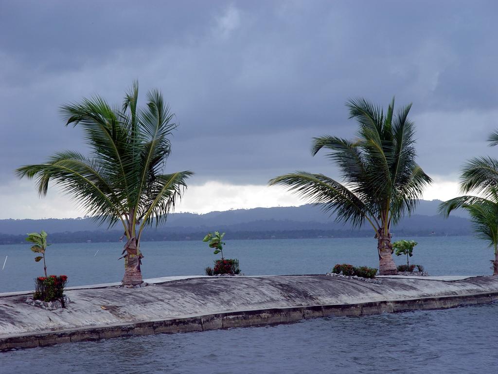 Amatique Bay Puerto Barrios